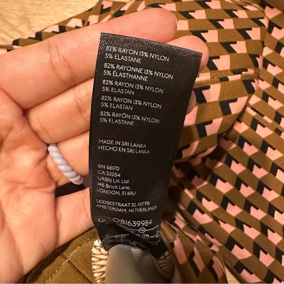 Anthropologie Maeve The Margot Kick-Flare Cropped Pants - Medium - Picture 8 of 8